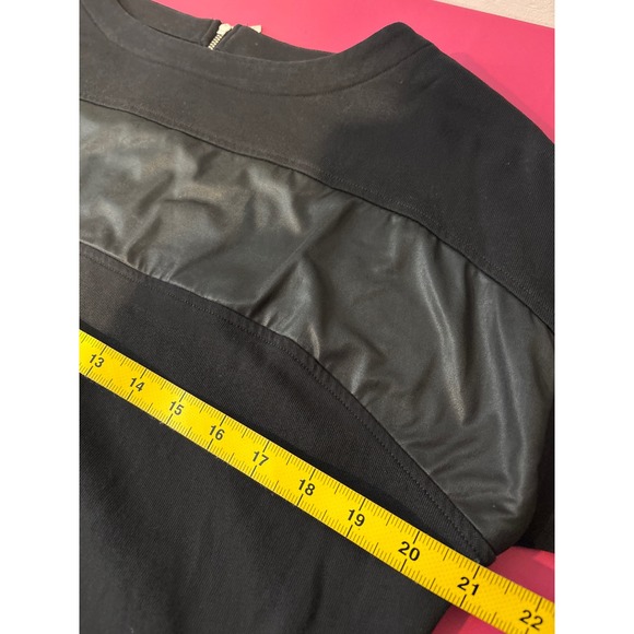 Karen Millen Womens Black Satin Trim Sweatshirt Sz 10 Trendy Sophisticated Chic - Picture 7 of 9